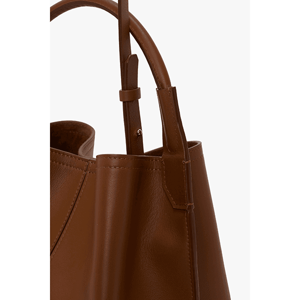 Victoria Beckham Victoria Bucket Dark Tan