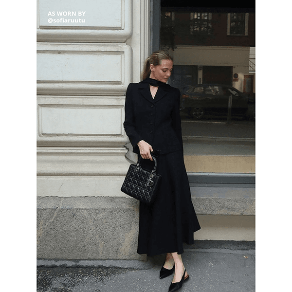 Andiata Kity 85 V Skirt Black